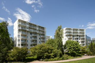 Hiomotie 42, 44, 46 ja 48