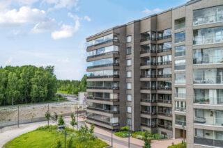 Metsäläntie 12a
